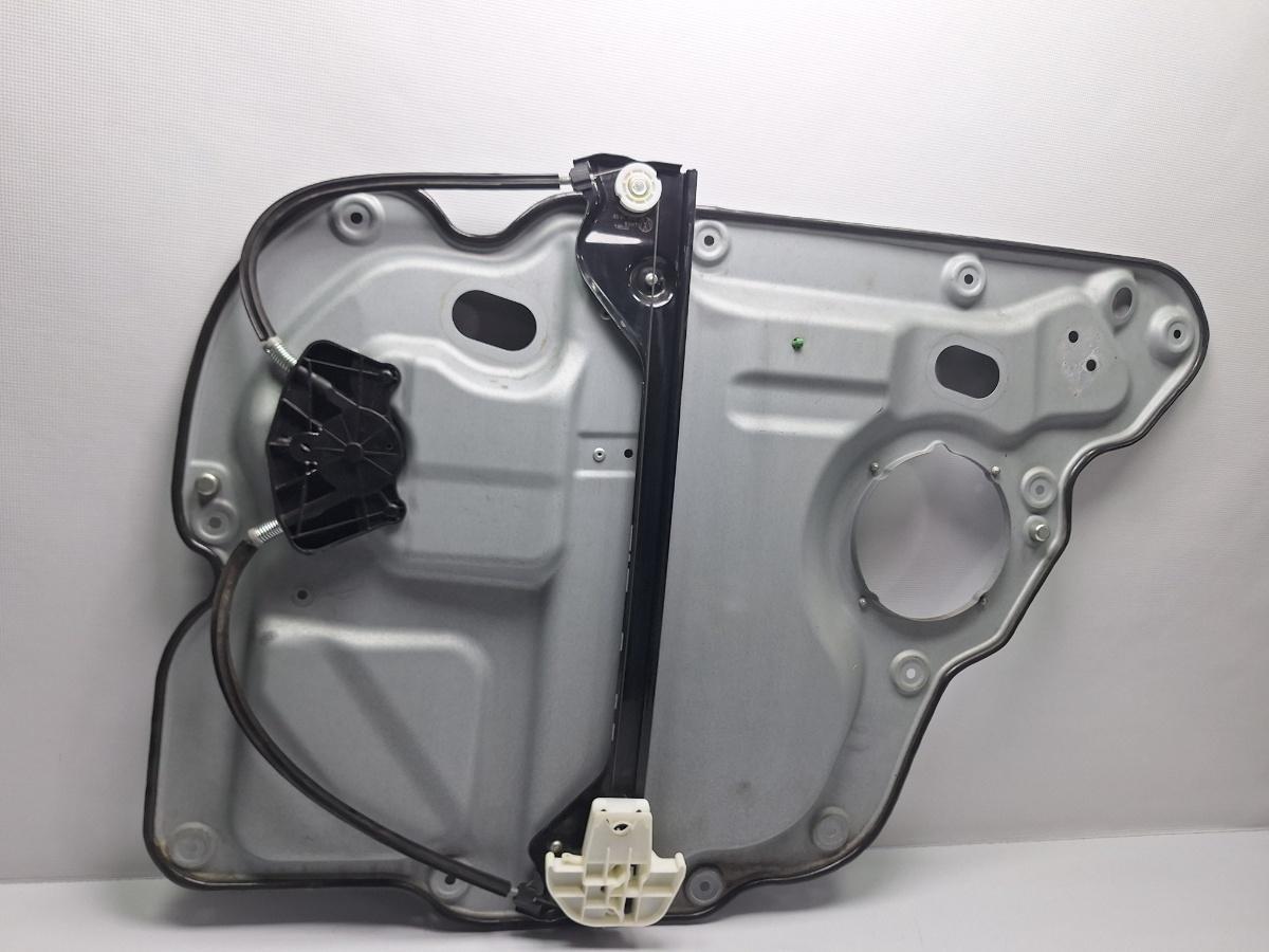 Macara Geam stanga spate VOLKSWAGEN TOURAN 1T3 2010 - 20152.0 TDI CFHC 1T0839729Q