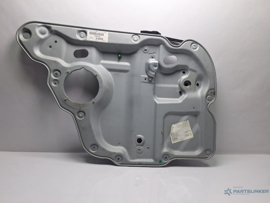 Macara geam stanga spate VOLKSWAGEN TOURAN 1T3 2010 - 2015 TDI CFHC 1T0839729Q