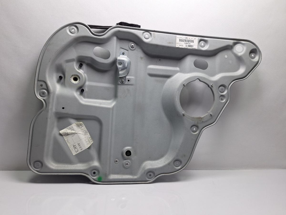 Macara Geam dreapta spate VOLKSWAGEN TOURAN 1T3 2010 - 20152.0 TDI CFHC 1T0839730Q