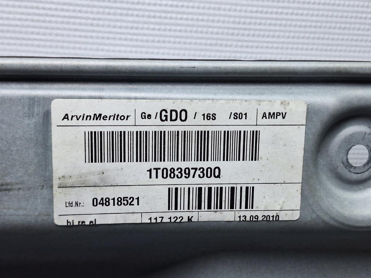 Macara Geam dreapta spate VOLKSWAGEN TOURAN 1T3 2010 - 20152.0 TDI CFHC 1T0839730Q