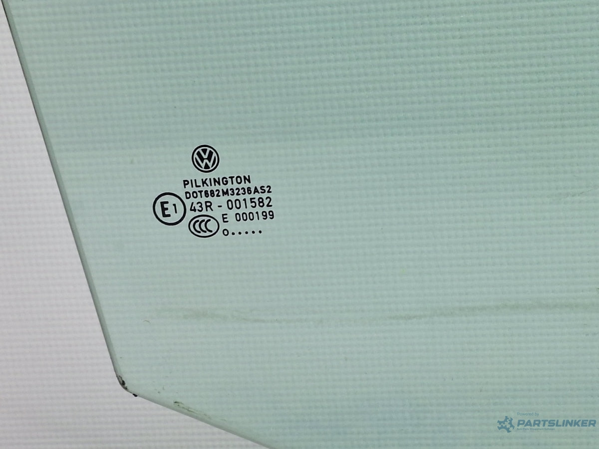 Geam dreapta fata VOLKSWAGEN TOURAN 1T3 2010 - 2015 TDI CFHC PILKINTON 43R-001582  1T0845202D