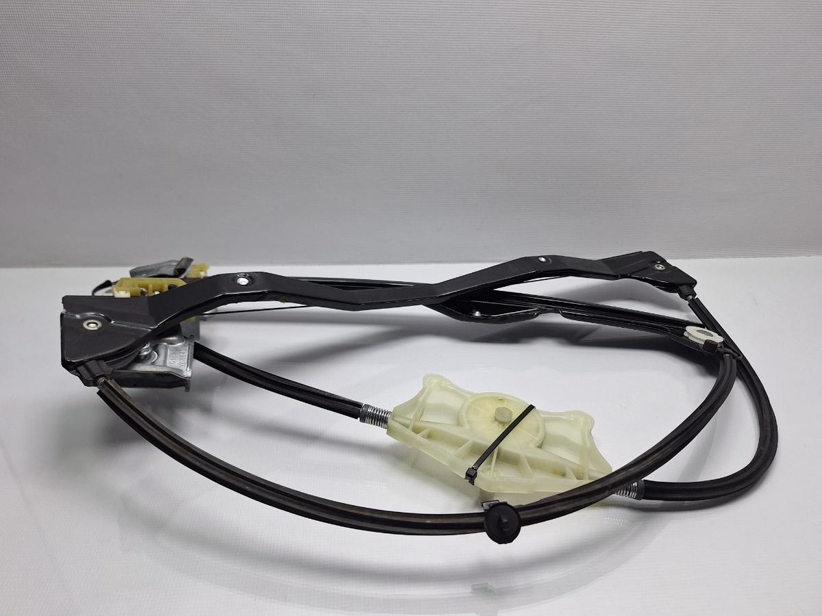 Macara Geam stanga fata VOLKSWAGEN TOURAN 1T3 2010 - 20152.0 TDI CFHC 1T2837461B
