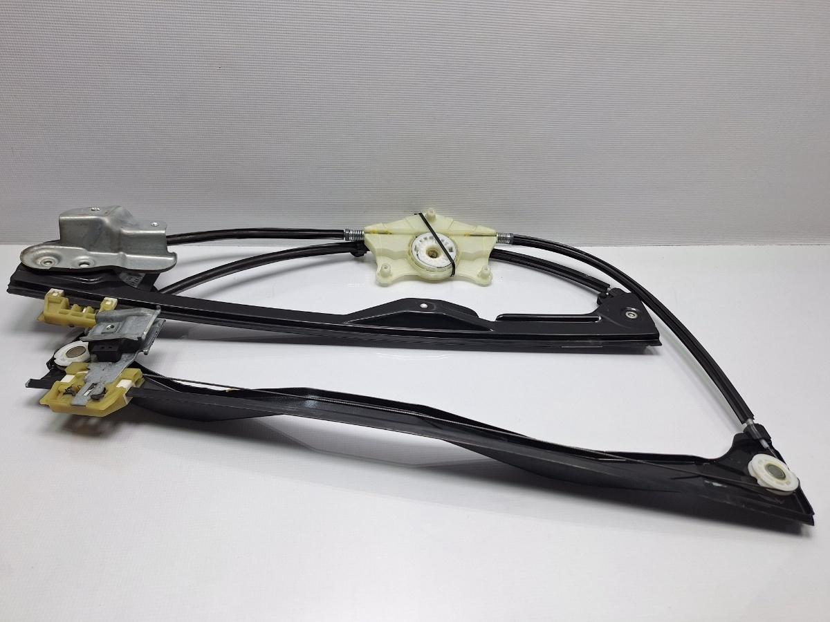 Macara Geam stanga fata VOLKSWAGEN TOURAN 1T3 2010 - 20152.0 TDI CFHC 1T2837461B