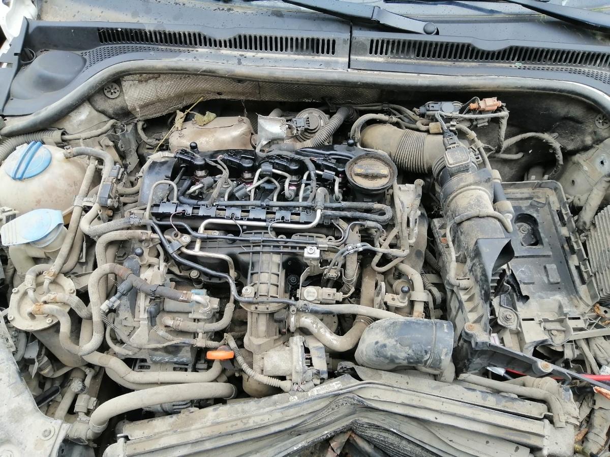 VOLKSWAGEN JETTA IV 162 2009 - 2015  1.6 TDI CAYC 77KW|105HP