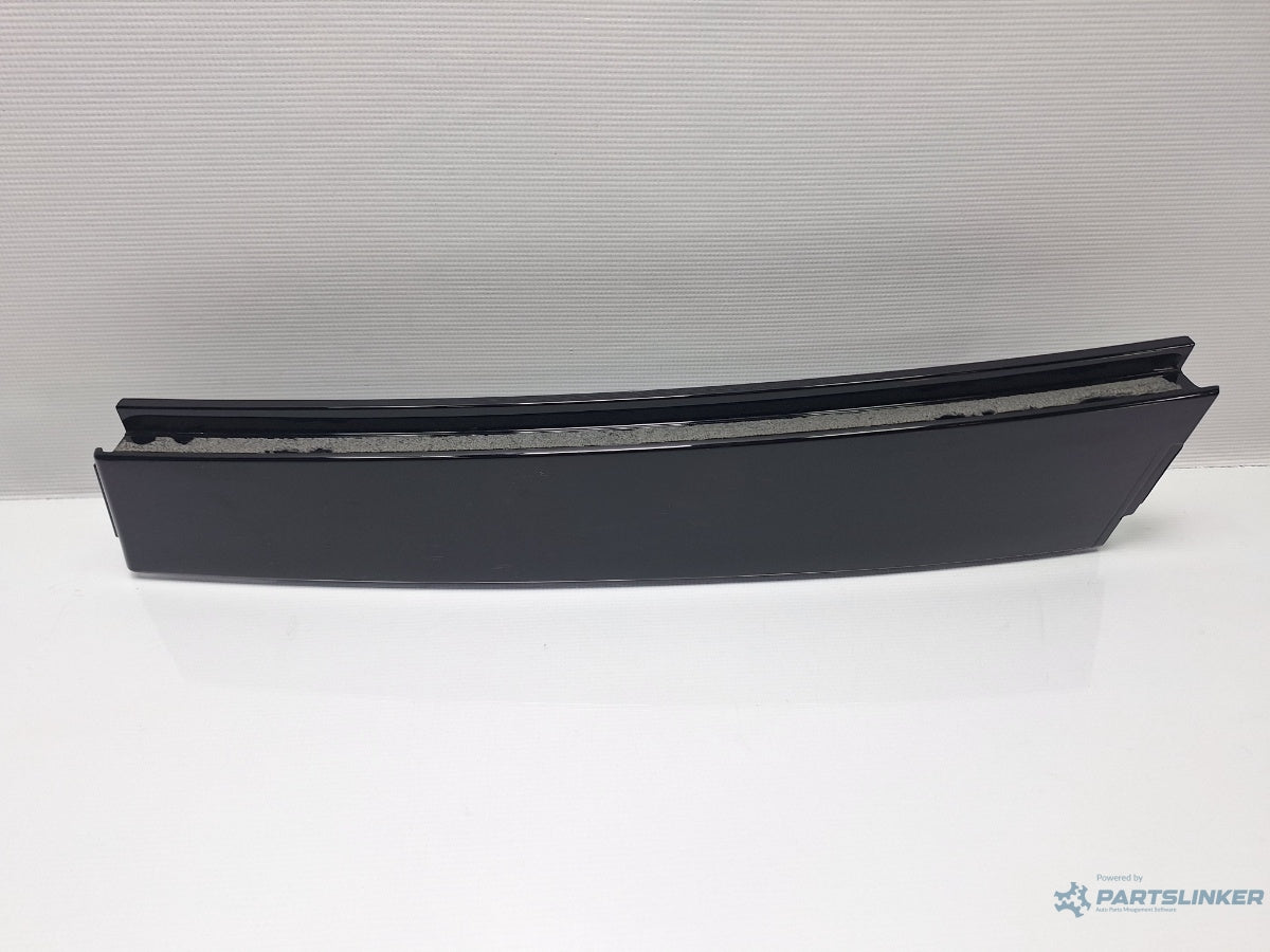 Ornament usa dreapta spate VOLKSWAGEN TIGUAN 5N_ 2007 - > TDI 4motion CBAB, CFFB, CLJA 5N0839902A