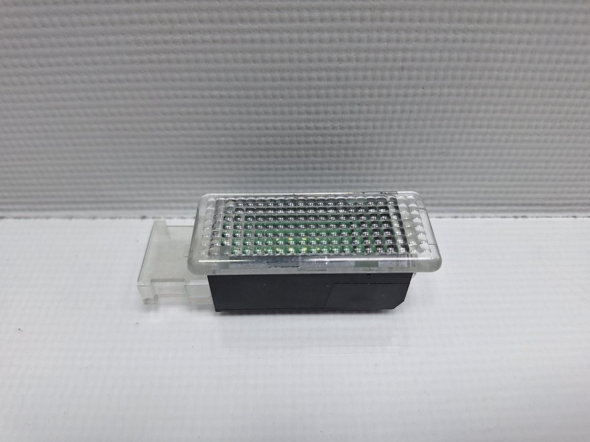 Lampa lumina ambientala VOLKSWAGEN PASSAT Variant 3G5 2014 - >2.0 TDI CRLB, DBGA, DFGA 5G0947409