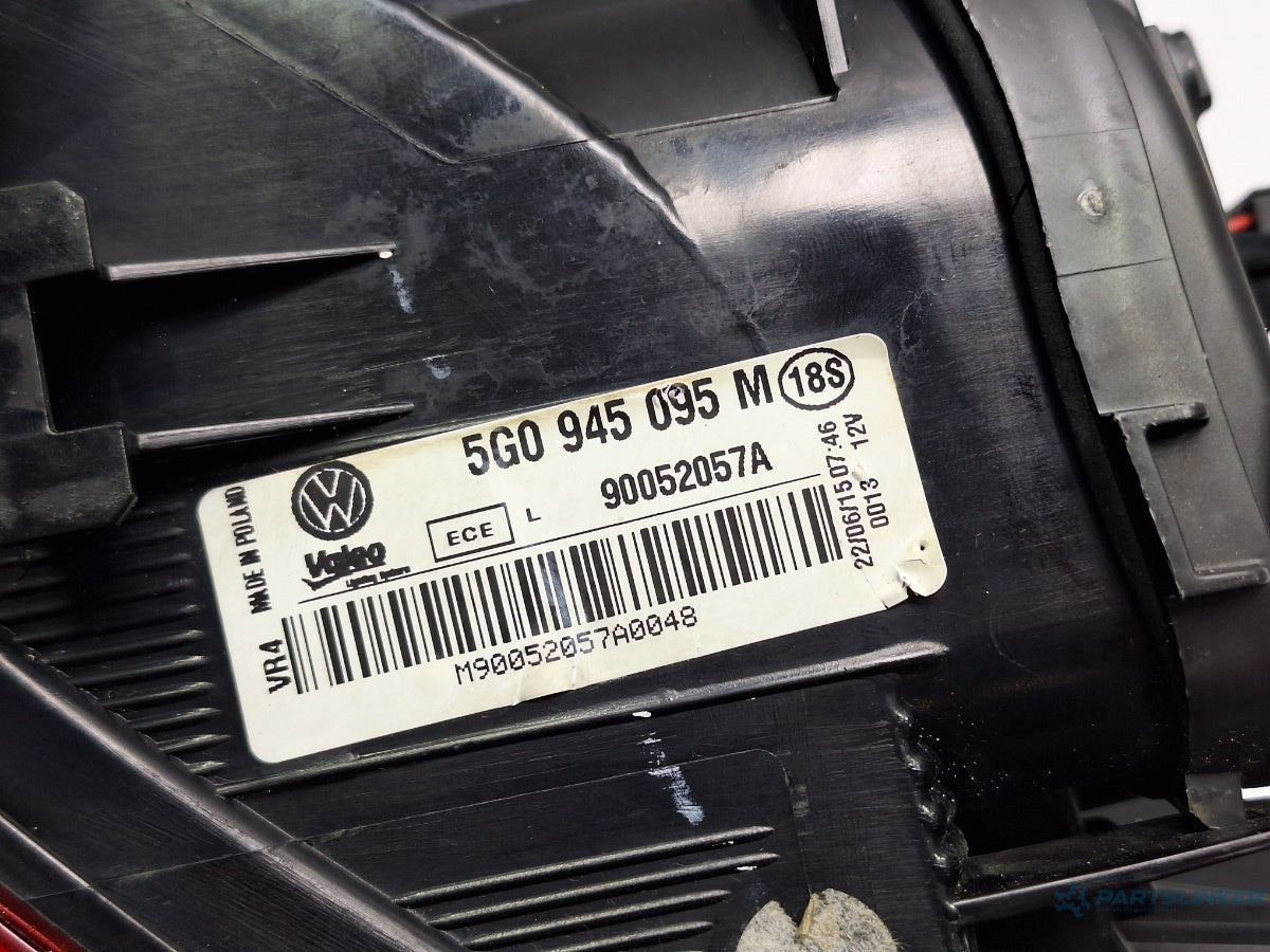 Stop aripa stanga VOLKSWAGEN GOLF VII 5G1, BE1 2012 - > TDI CRBC, CRLB, CRMB, CRUA, DCYA, DEJA Valeo 90052057A 5G0945095M