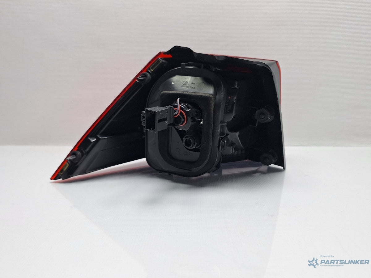 Stop aripa dreapta VOLKSWAGEN GOLF VII 5G1, BE1 2012 - > TDI CRBC, CRLB, CRMB, CRUA, DCYA, DEJA Valeo 90052058A 5G0945096M