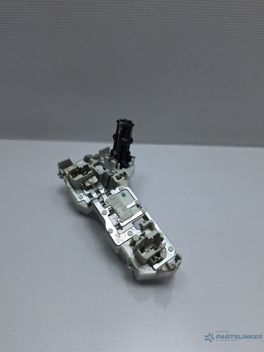 Soclu stop haion dreapta VOLKSWAGEN GOLF VII 5G1, BE1 2012 - > TDI CRBC, CRLB, CRMB, CRUA, DCYA, DEJA 5G0945260