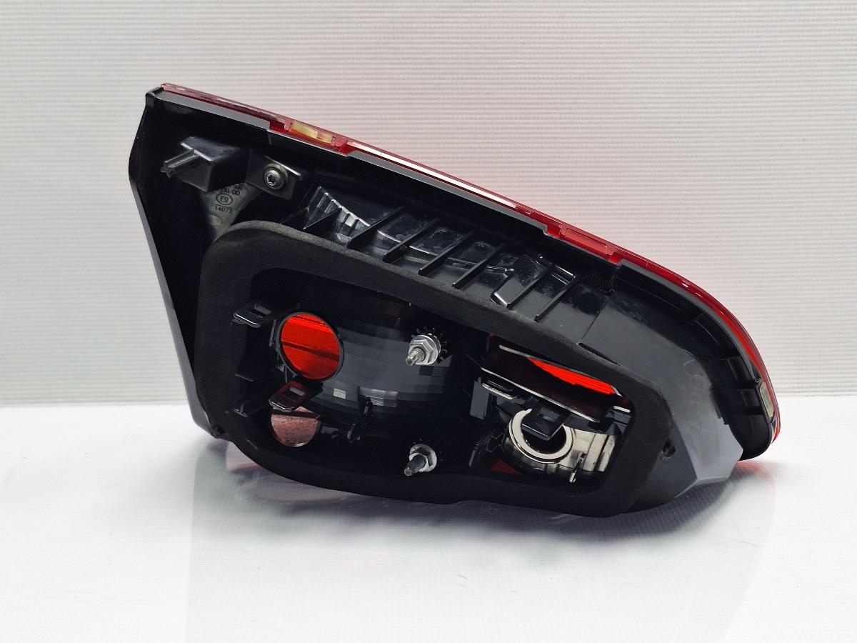 Stop haion dreapta VOLKSWAGEN GOLF VII 5G1, BE1 2012 - > TDI CRBC, CRLB, CRMB, CRUA, DCYA, DEJA 5G0945094AC