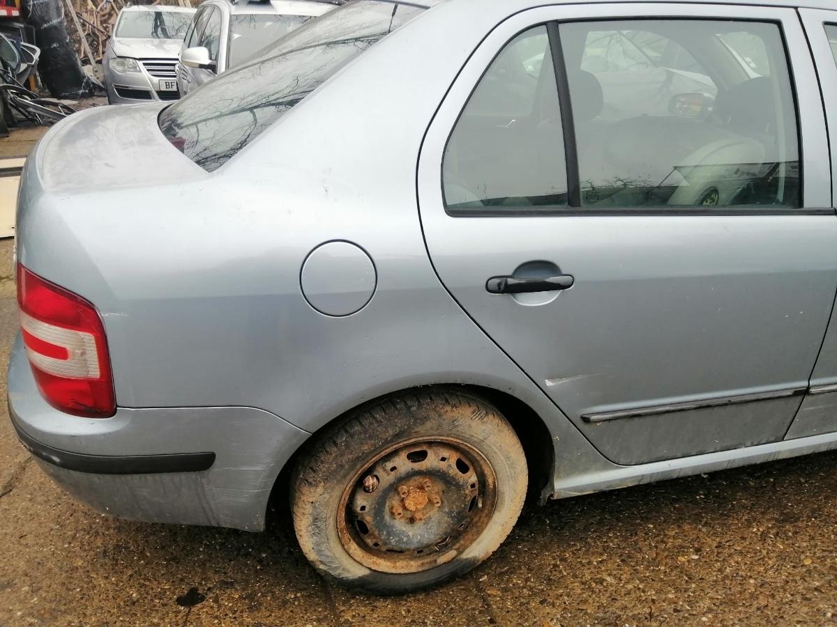Dezmembrez SKODA FABIA Saloon 6Y3 2002 1.9 TDI ATD 74KW|100HP