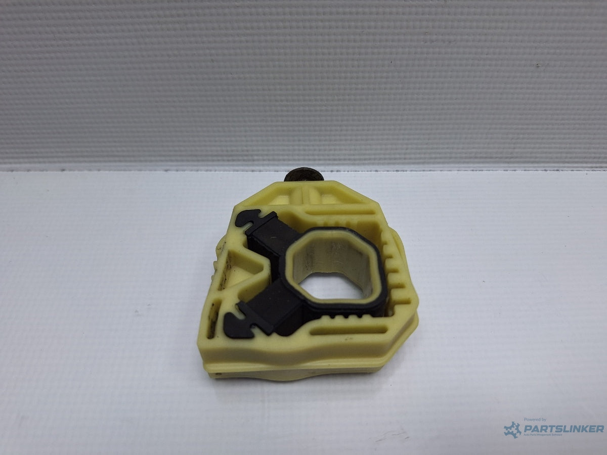 Suport prindere radiatoare VOLKSWAGEN PASSAT CC 357 2008 - 2012 TSI CCZB 1K0121367G