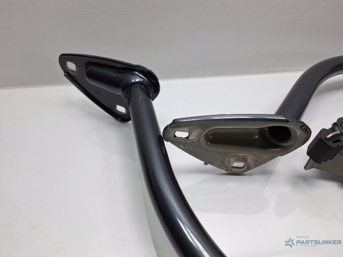 Balamale capota portbagaj VOLKSWAGEN PASSAT CC 357 2008 - 2012 TDI CBAB, CFFB 3C8827301A , 3C8827302A