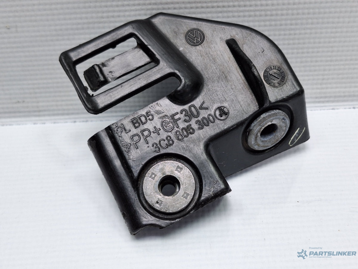 Suport far dreapta VOLKSWAGEN PASSAT CC 357 2008 - 2012 TDI CBAB, CFFB 3C8805300A