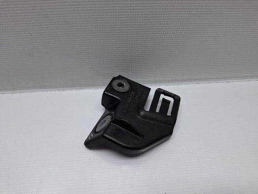 Suport de montare faruri dreapta VOLKSWAGEN PASSAT CC 357 2008 - 2012 TDI CBAB, CFFB 3C8805300A