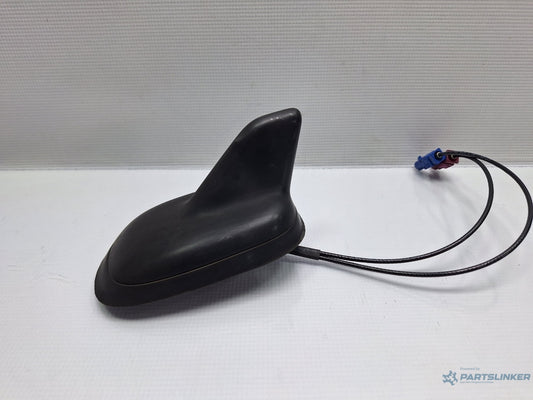 Antena GPS VOLKSWAGEN PASSAT Variant 3C5 2005 - 2011 TDI CAYC 3C0035507N