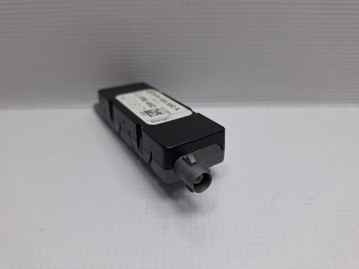 Amplificator antena VOLKSWAGEN PASSAT Variant 3C5 2005 - 2011 TDI CAYC 3C9035552A