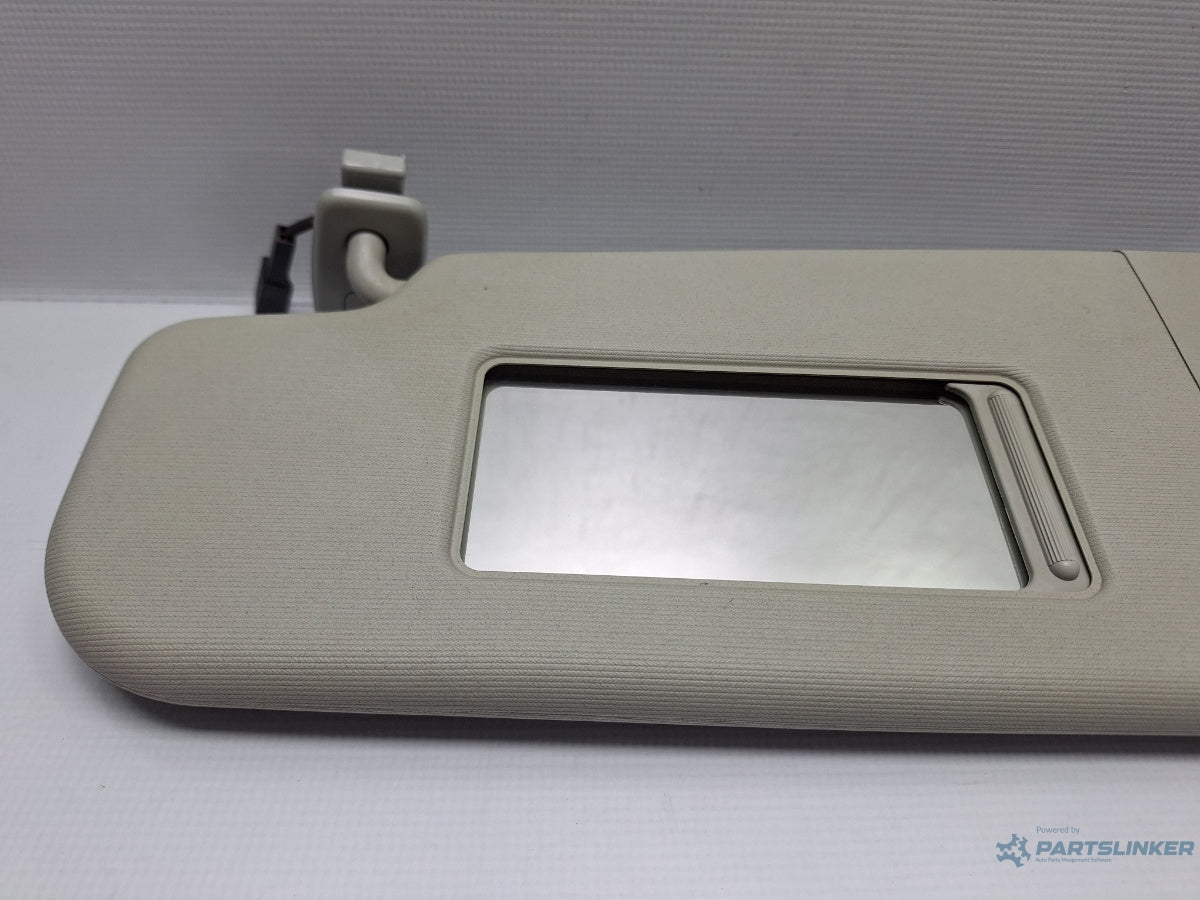 Parasolar stanga VOLKSWAGEN PASSAT Variant 3C5 2005 - 2011 TDI CAYC 1K08575512FA