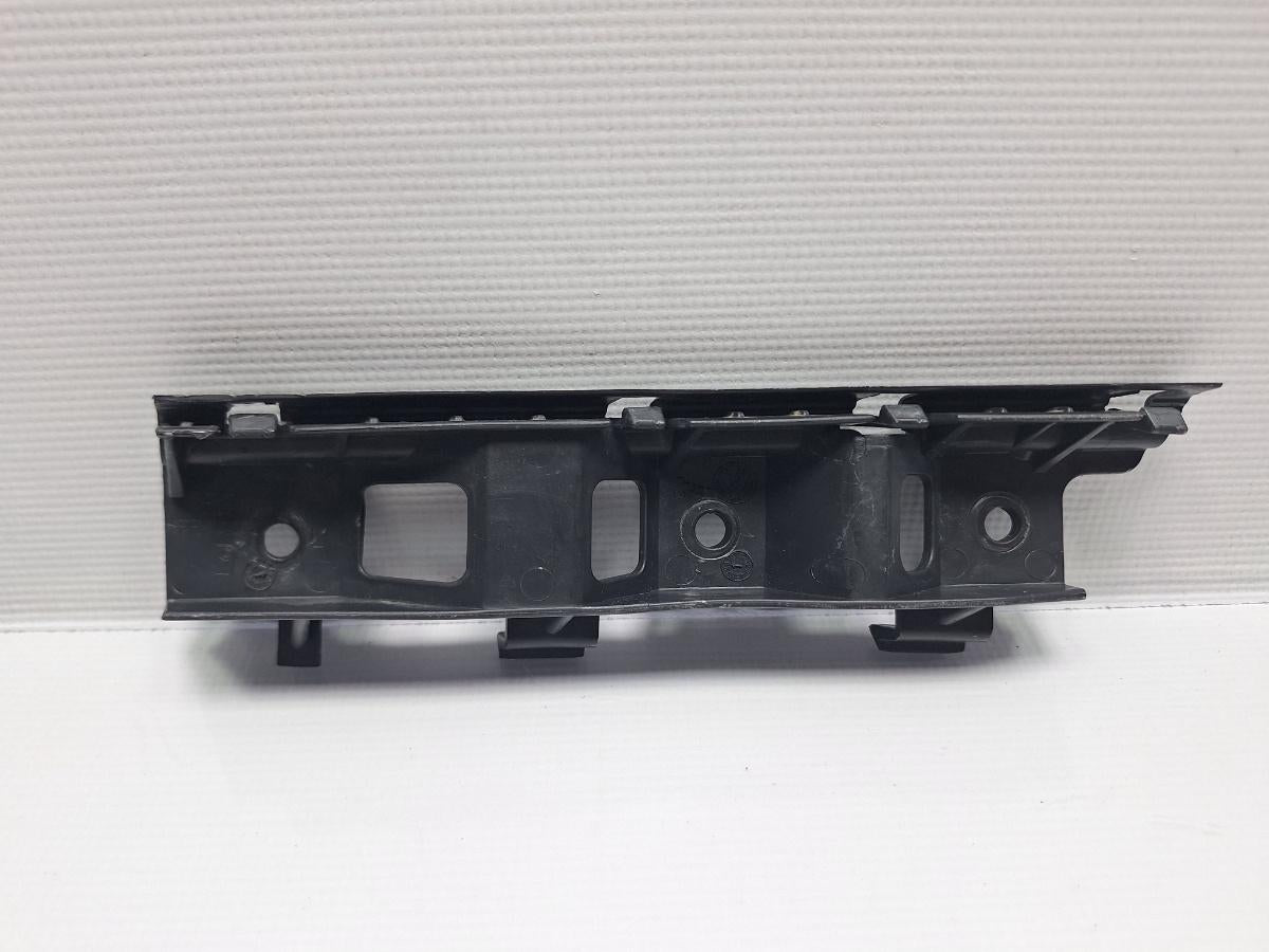 Suport/garnitura aripa din spuma stanga fata VOLKSWAGEN PASSAT Variant 3C5 2005 - 2011 TDI CAYC AFF807183
