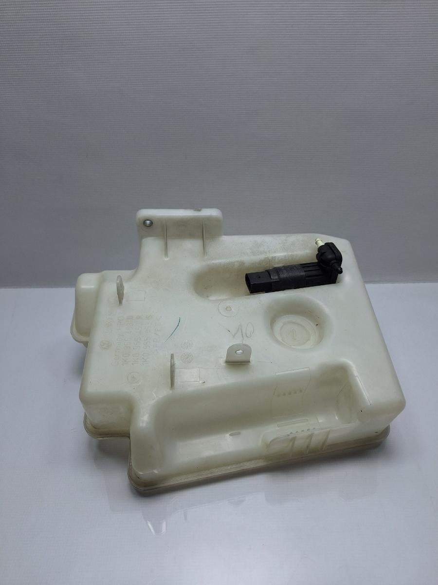 Vas/rezervor lichid de spalare parbriz VOLKSWAGEN PASSAT Variant 3C5 2005 - 2011 TDI CAYC 1K0955453Q