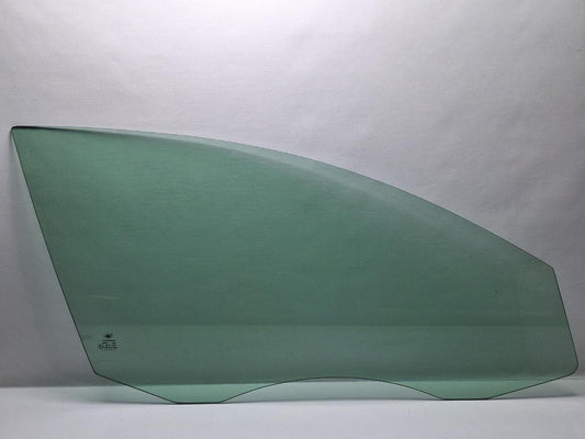Geam usa dreapta fata VOLKSWAGEN PASSAT Variant 3C5 2005 - 2011 TDI CAYC TEMPERED 43R-001565 3C4845202B