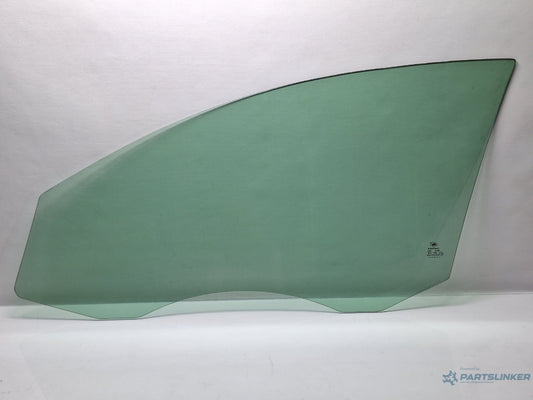 Geam usa dreapta fata VOLKSWAGEN PASSAT Variant 3C5 2005 - 2011 TDI CAYC TEMPERED 43R-001565 3C4845202B