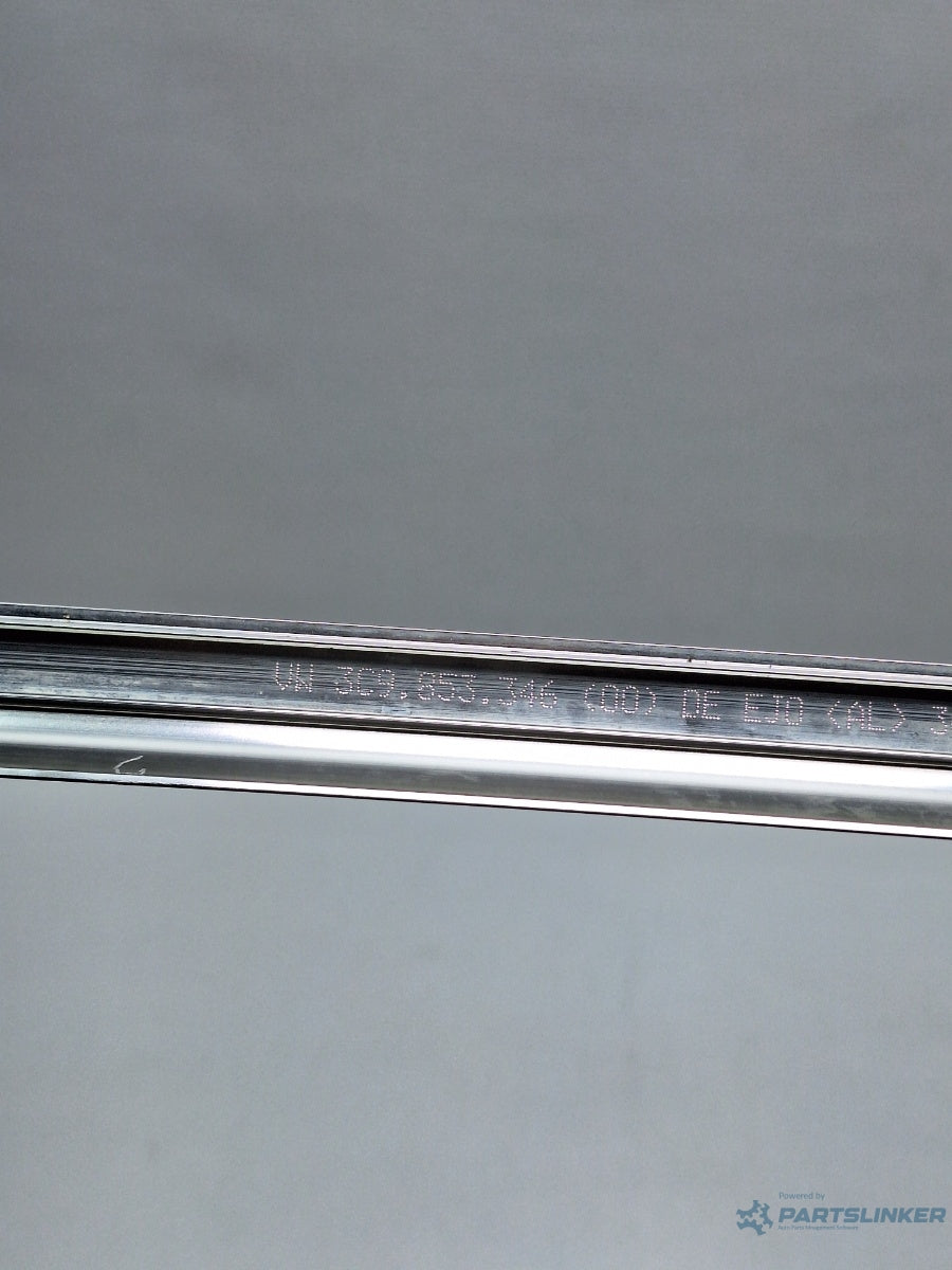 Ornament crom geam fix lateral dreapta spate VOLKSWAGEN PASSAT Variant 3C5 2005 - 2011 TDI CAYC 3C9853346