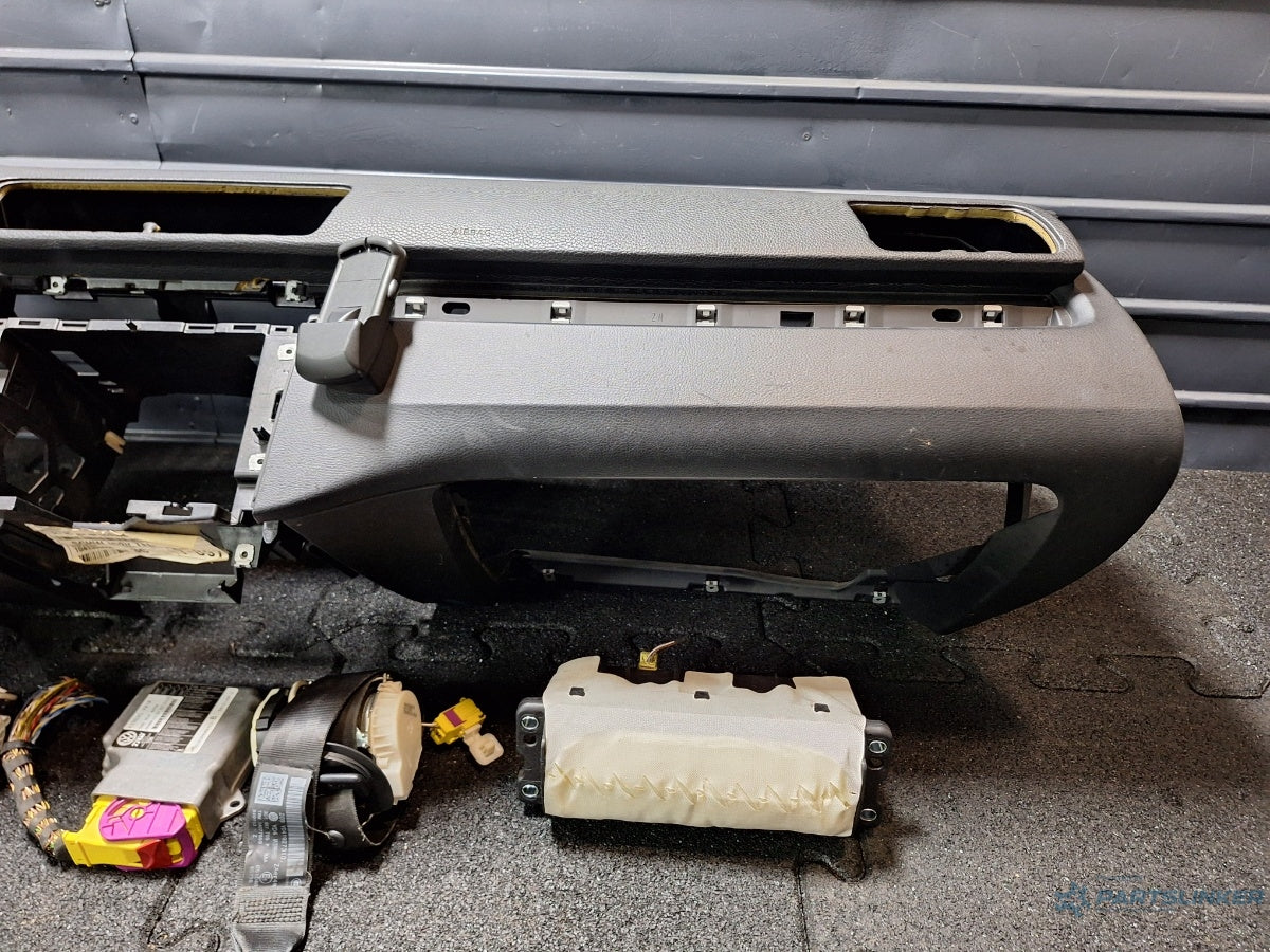 Kit airbag VOLKSWAGEN PASSAT Variant 3C5 2005 - 2011 TDI CAYC 3C1857004AM , 3C8880201K