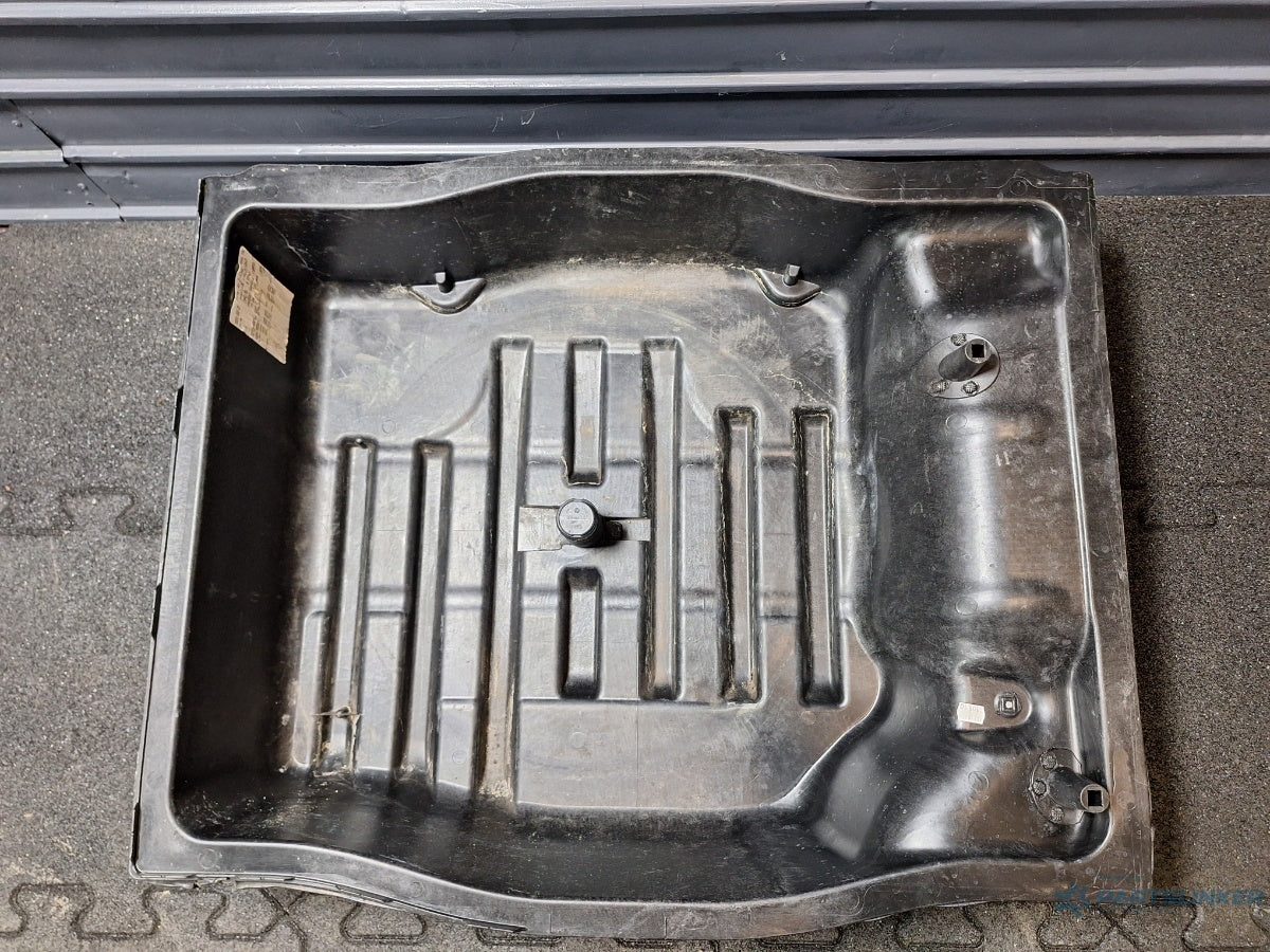 Locas roata de rezerva VOLKSWAGEN PASSAT Variant 3C5 2005 - 2011 TDI CAYC 3C0813114D