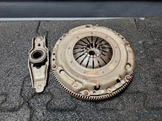 Kit ambreiaj VOLKSWAGEN JETTA IV 162, 163, AV3, AV2 2009 - > TDI CAYC 03L141016J , 03L141025Q