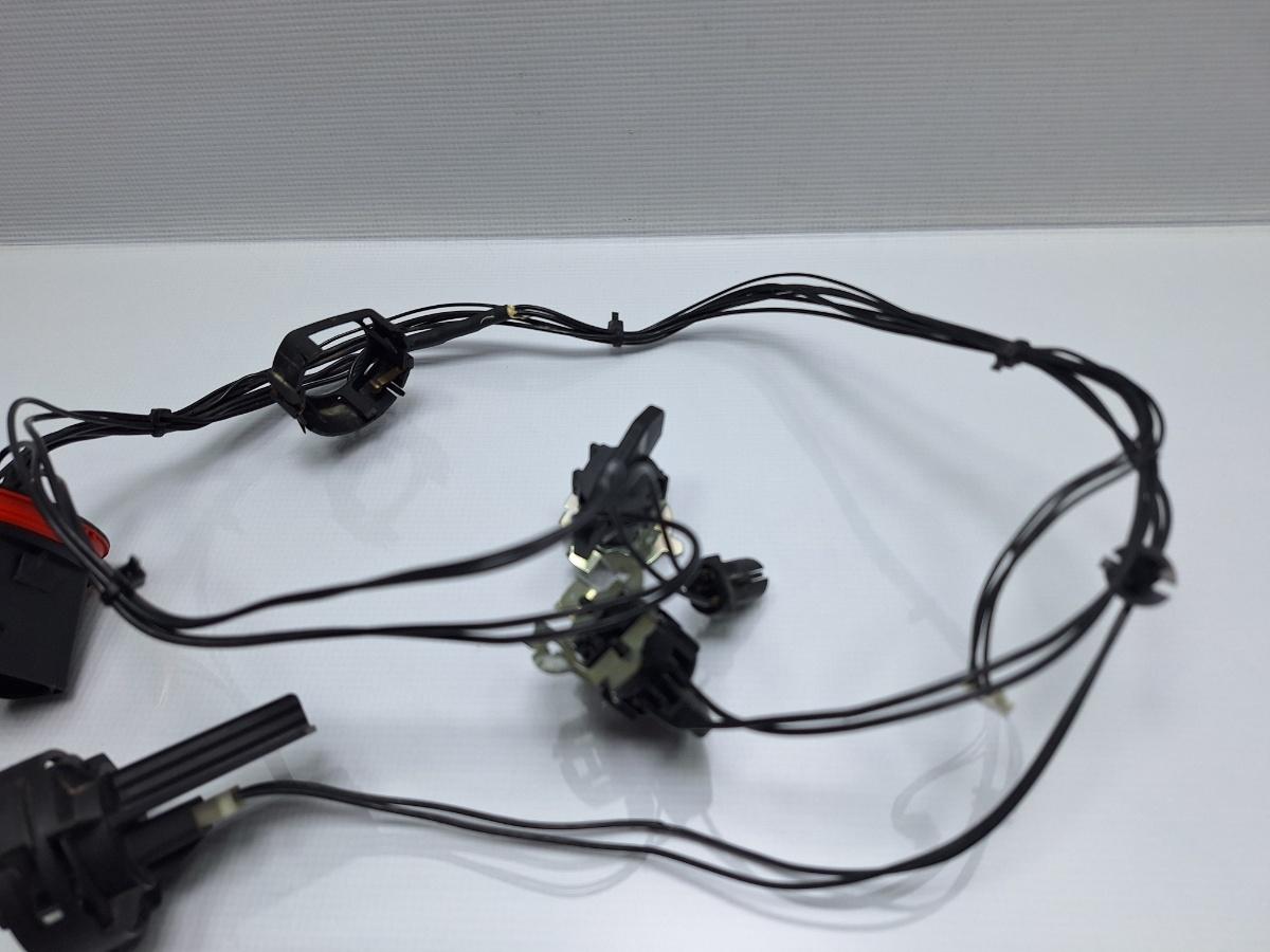 Instalatie electrica far halogen VOLKSWAGEN JETTA IV 162, 163, AV3, AV2 2012 1.6 TDI CAYC 77KW|105HP 2012
