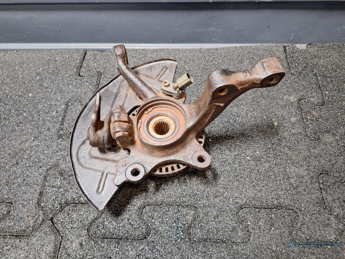 Fuzeta stanga fata VOLKSWAGEN GOLF III 1H1 1991 - 1998 1.8 1.8 ABS, ACC, ADZ 357407255C