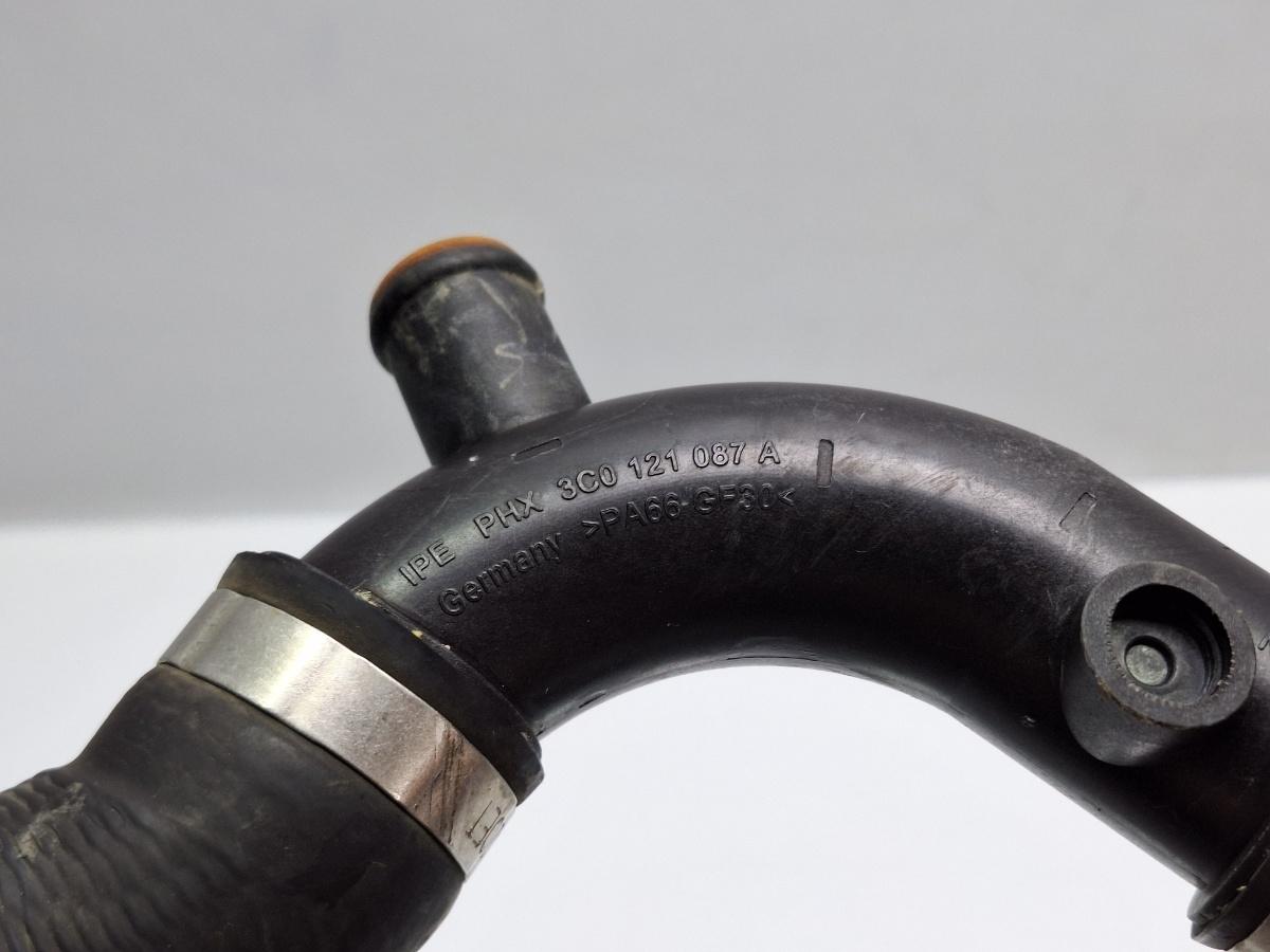 Furtun apa VOLKSWAGEN JETTA IV 162, 163, AV3, AV2 2009 - >1.6 TDI CAYC 1K0122101JR , 3C0121087A