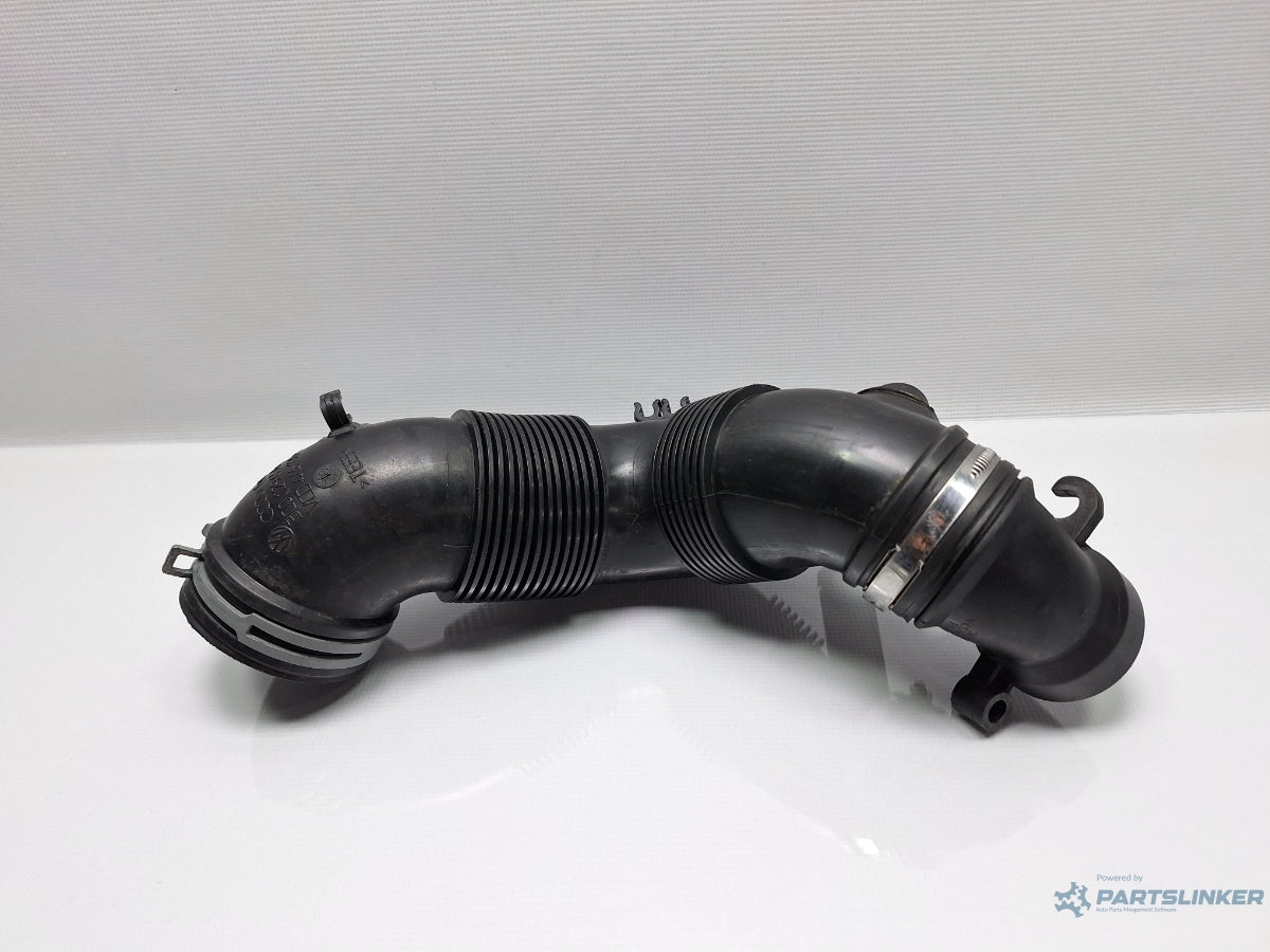 Conducta admisie aer VOLKSWAGEN JETTA IV 162, 163, AV3, AV2 2009 - > TDI CAYC 3C0129654M , 3C0129635