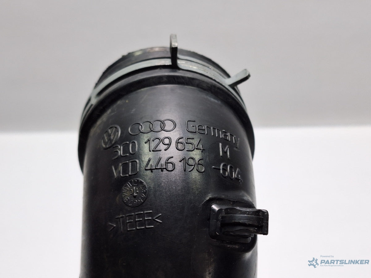 Conducta admisie aer VOLKSWAGEN JETTA IV 162, 163, AV3, AV2 2009 - > TDI CAYC 3C0129654M , 3C0129635