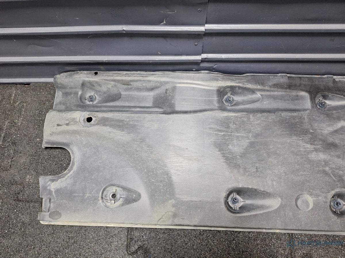 Scut podea dreapta VOLKSWAGEN JETTA IV 162, 163, AV3, AV2 2009 - > TDI CAYC