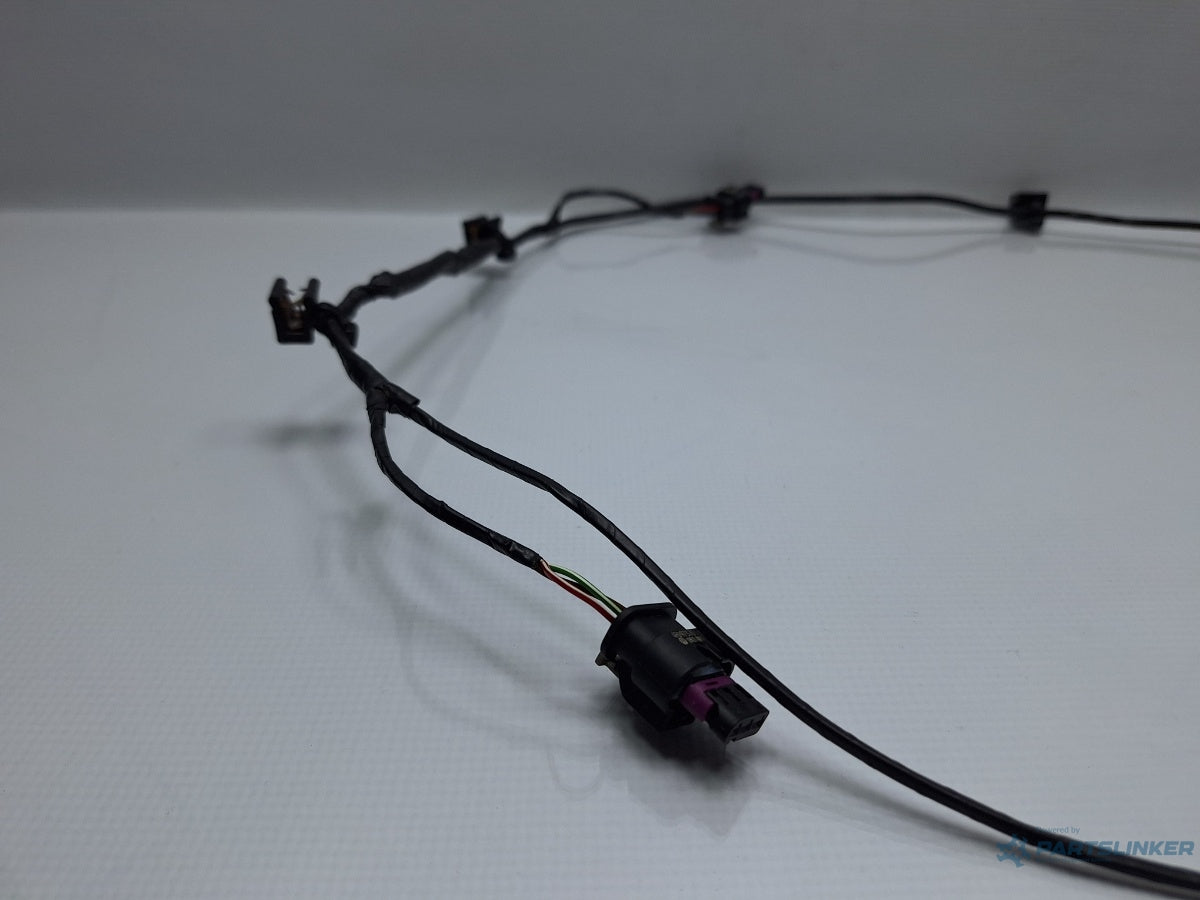 Instalatie senzori parcare spate VOLKSWAGEN PASSAT Variant 3C5 2005 - 2011 TDI CAYC 3C9971104B , 4F0973703