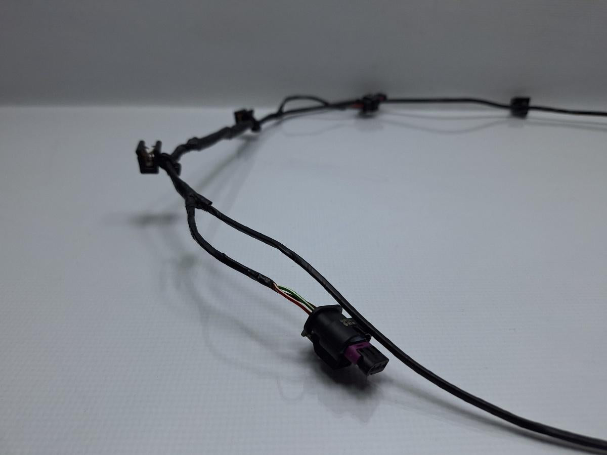 Instalatie senzori parcare spate VOLKSWAGEN PASSAT Variant 3C5 2005 - 2011 TDI CAYC 3C9971104B , 4F0973703