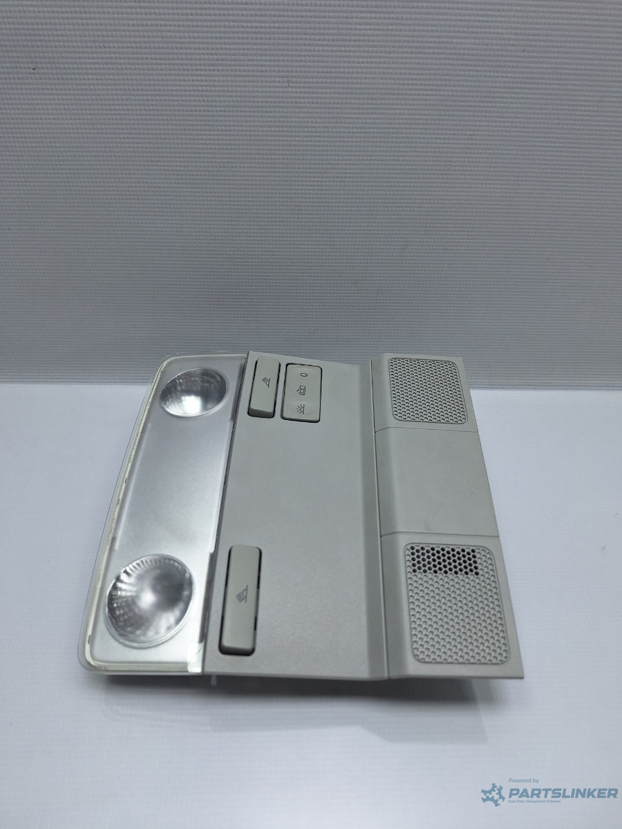 Plafoniera lumini VOLKSWAGEN JETTA IV 162, 163, AV3, AV2 2009 - > TDI CAYC 1K0947105P