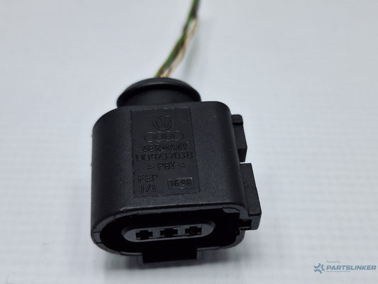 Mufa conector 3 pini VOLKSWAGEN GOLF V 1K1 2003 - 2009 TSI CAXA 1J0973703B