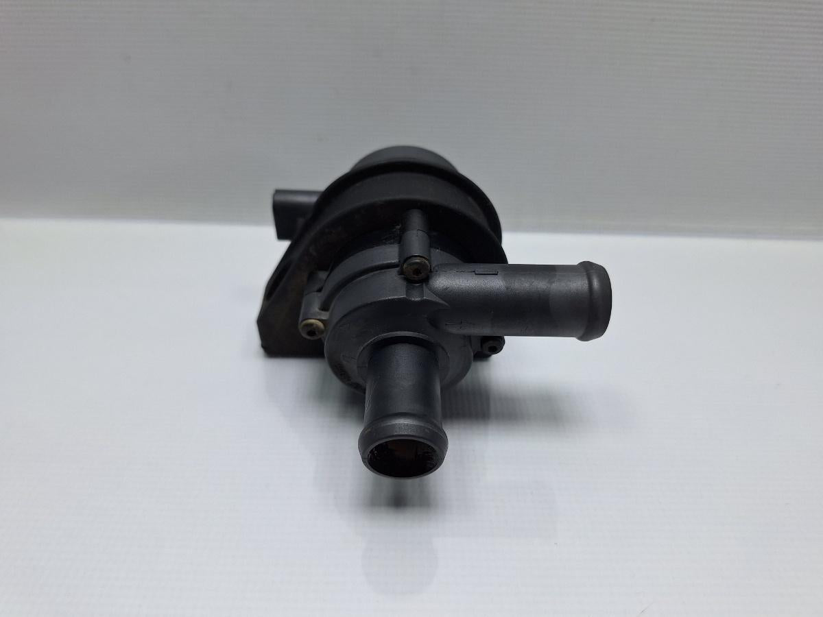 Pompa auxiliara apa VOLKSWAGEN GOLF V 1K1 2003 - 2009 TSI CAXA 1K0965561F