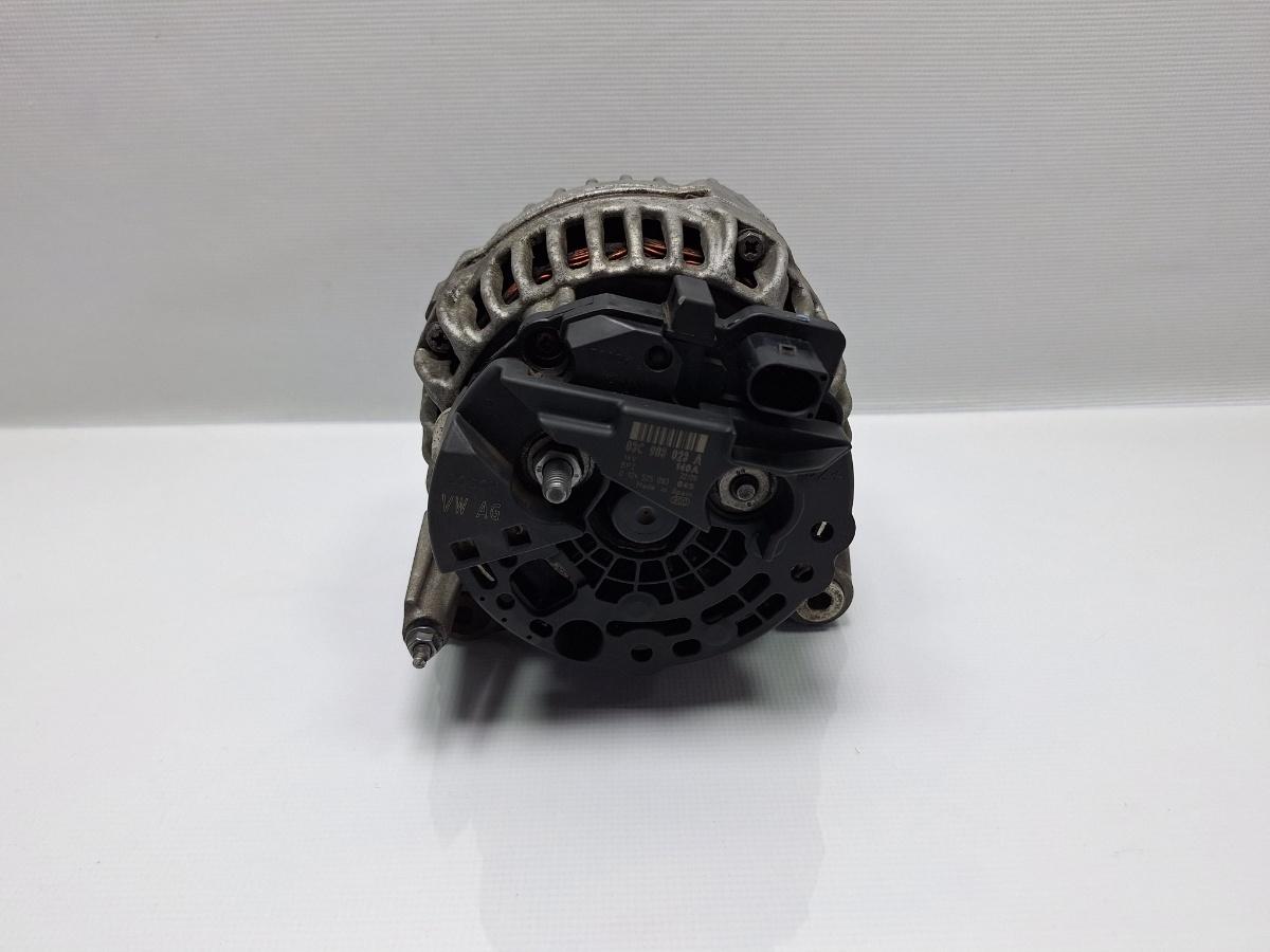 Alternator 140A VOLKSWAGEN GOLF VI 5K1 2008 - 2013 1.4 TSI CAXA BOSCH 0124525093 03C903023A