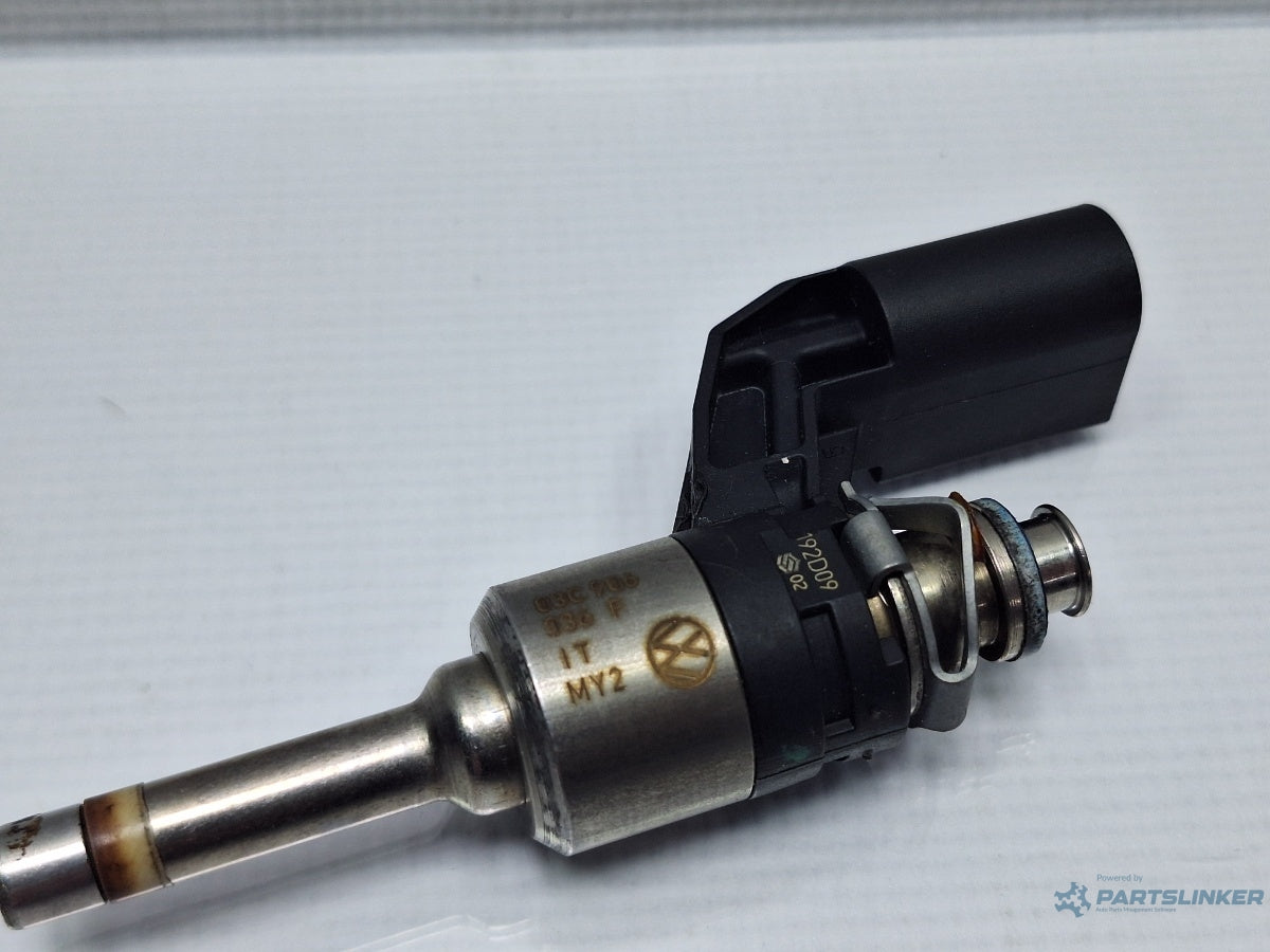 Injector VOLKSWAGEN GOLF V 1K1 2003 - 2009 TSI CAXA 03C906036F