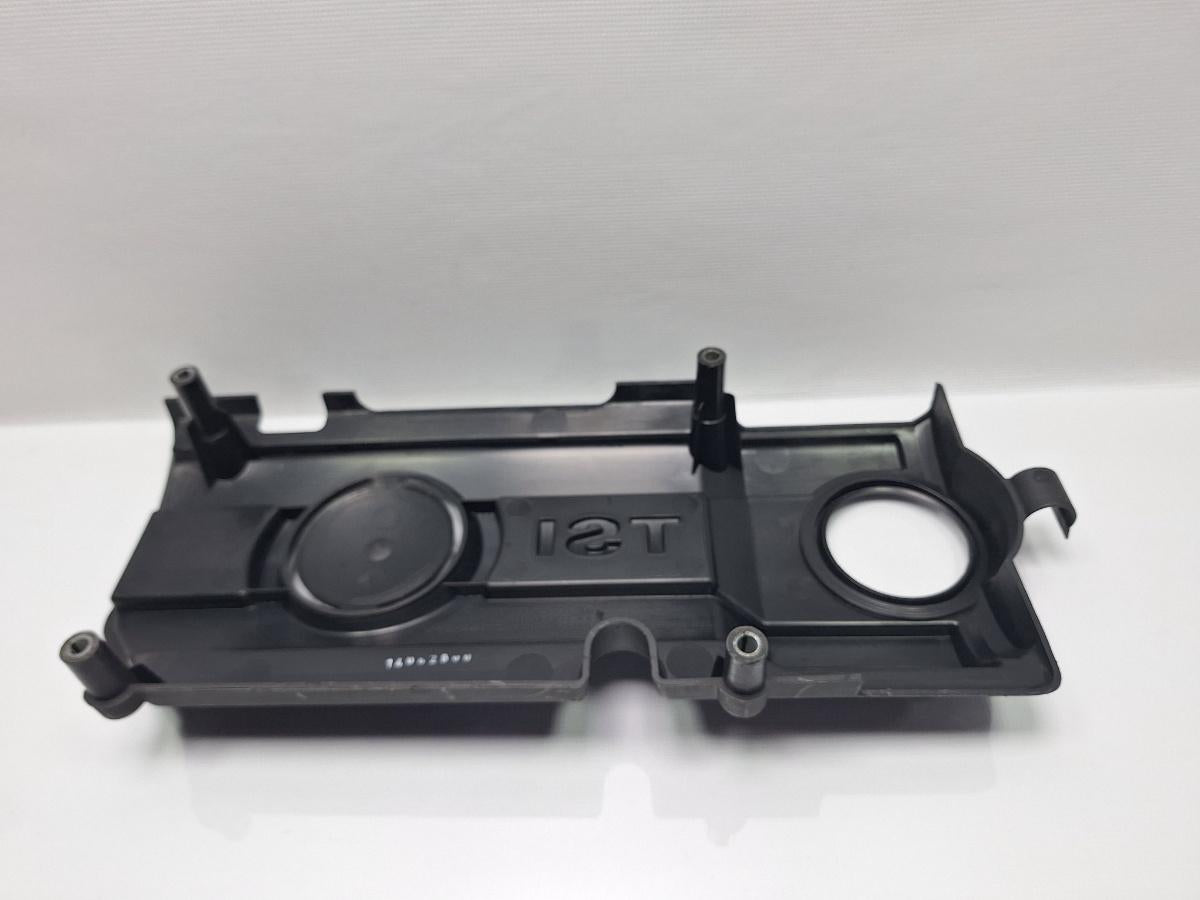 Capac ornament motor VOLKSWAGEN GOLF V 1K1 2003 - 2009 TSI CAXA 03C103925AM