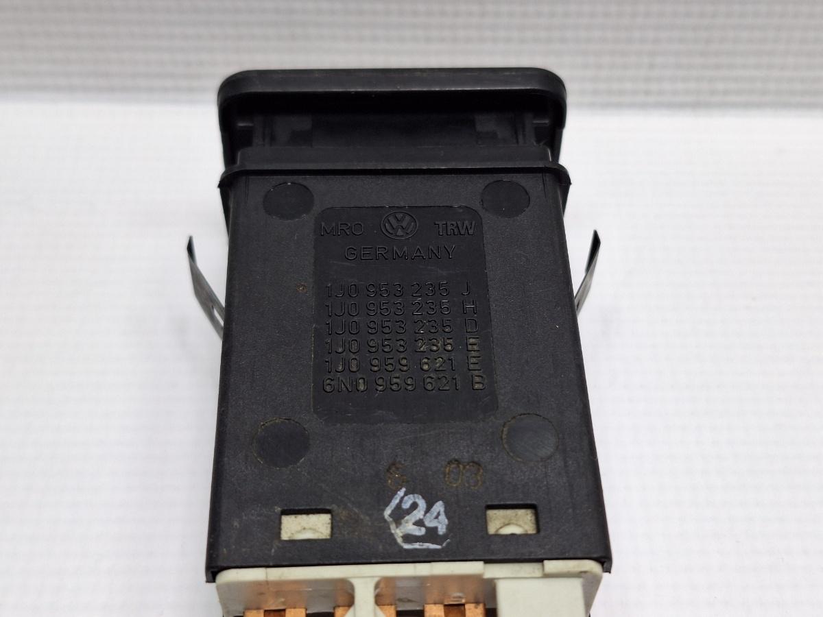Buton avarii VOLKSWAGEN GOLF VAN IV Variant 1J5 1999 - 2006 TDI AGR, ALH 1J0953235J