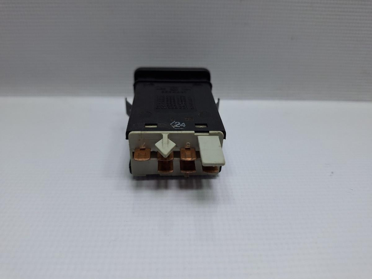 Buton avarii VOLKSWAGEN GOLF VAN IV Variant 1J5 1999 - 2006 TDI AGR, ALH 1J0953235J