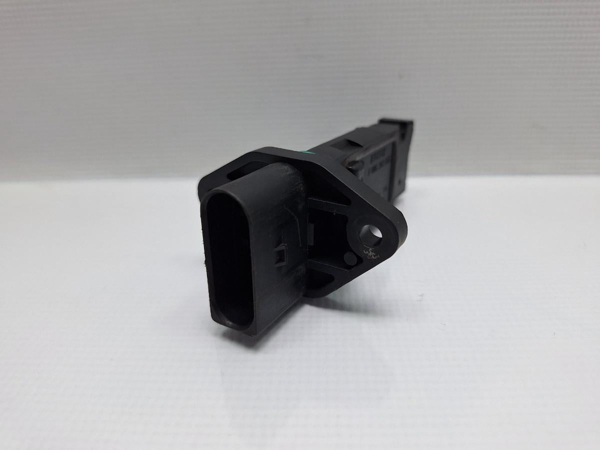 Senzor debitmetru aer AUDI A4 III Avant 8ED, B7 2004 - 2008 TDI 16V BLB, BRE BOSCH F00C2G2055
