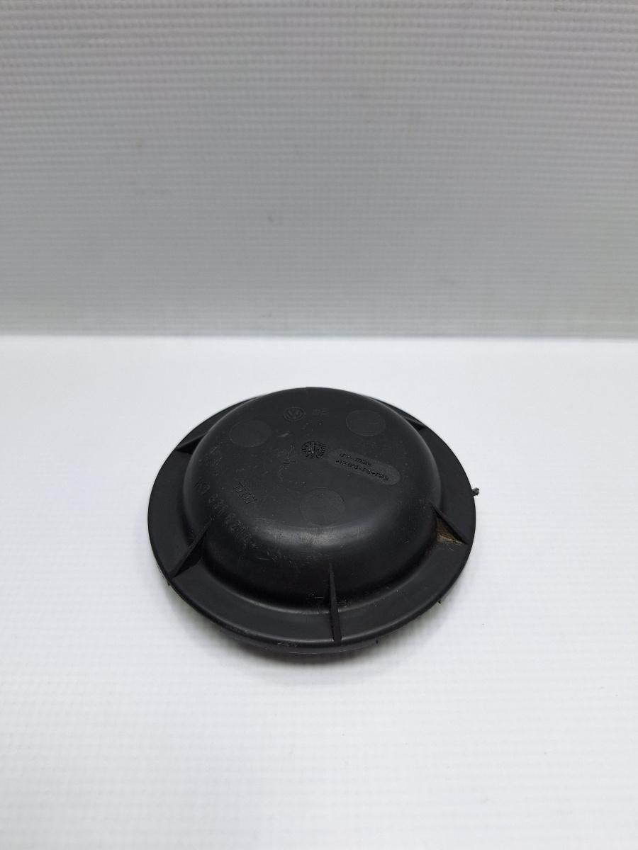 Capac far VOLKSWAGEN JETTA III 1K2 2004 - 2010 TDI CAYC 1K0831821A