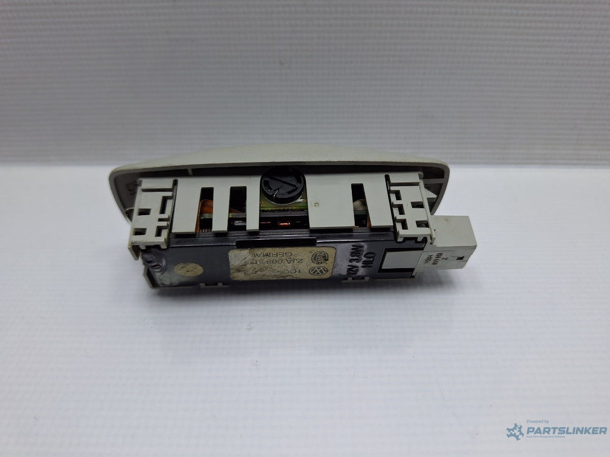 Lampa lumini dreapta spate VOLKSWAGEN NEW BEETLE 9C1, 1C1 1998 - 2010 1.6 1.6 AYD, BFS 1C0951172