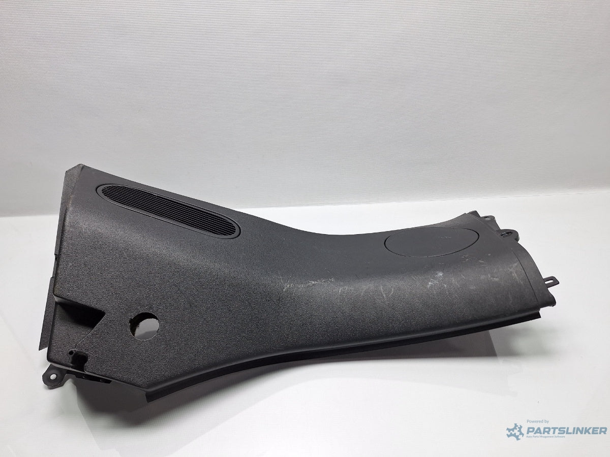 Ornament portbagaj stanga VOLKSWAGEN NEW BEETLE 9C1, 1C1 1998 - 2010 1.6 1.6 AYD, BFS 1C0867761E